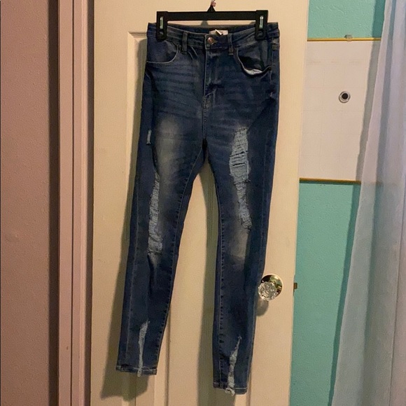 Women’s high rise ripped forever 21 jeans - Picture 1 of 1